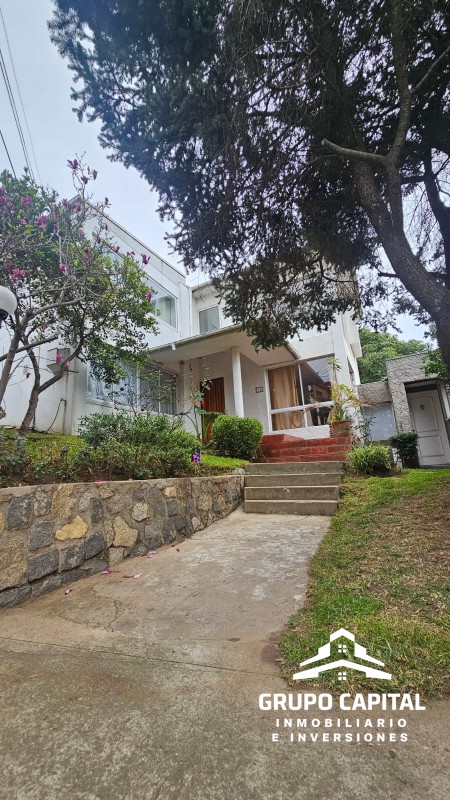 Casa Amplia en Condominio – Chorrillos, Viña