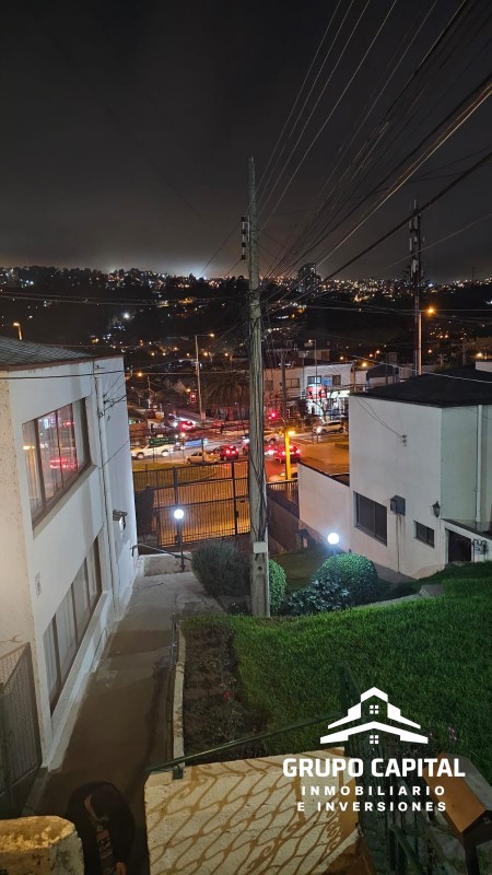 Casa Amplia en Condominio – Chorrillos, Viña