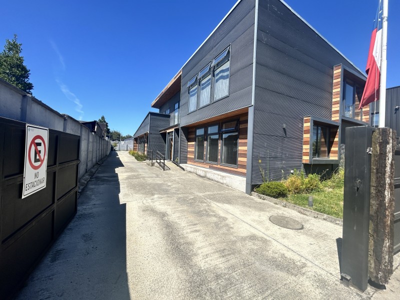 Venta Oficina Comercial, Excelente Ubicación Puerto Varas
