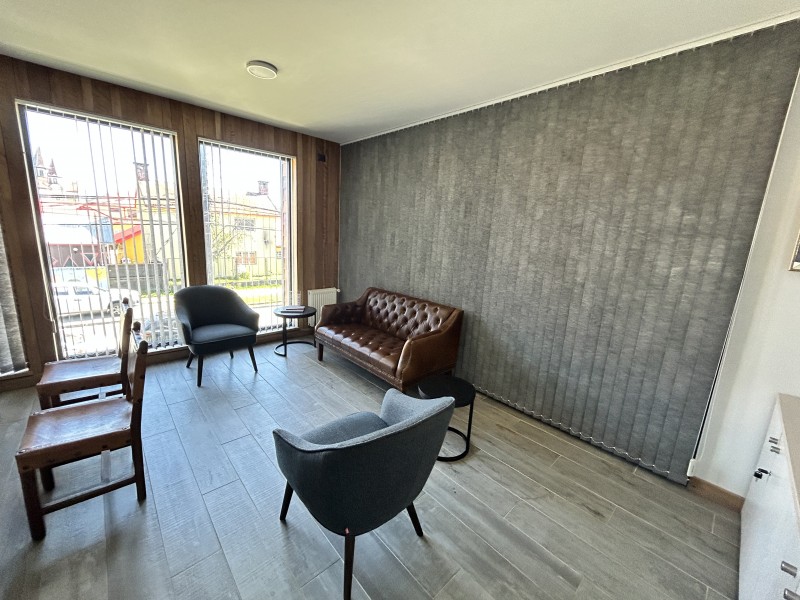 Venta Oficina Comercial, Excelente Ubicación Puerto Varas