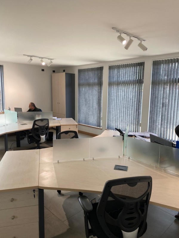 Venta Oficina Comercial, Excelente Ubicación Puerto Varas