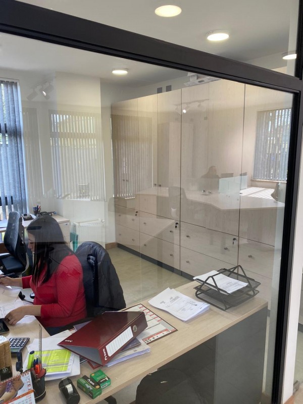 Venta Oficina Comercial, Excelente Ubicación Puerto Varas