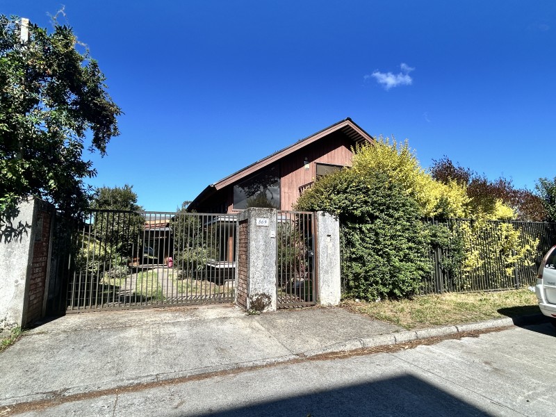 Propiedad Comercial A 2 Cuadras Plaza Pto Varas