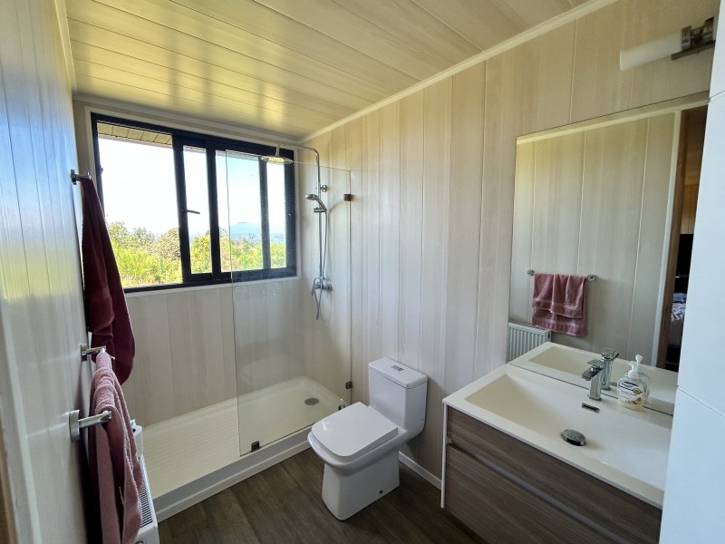 Terreno Con 2 Casas en Exclusivo Condominio de Puerto Varas