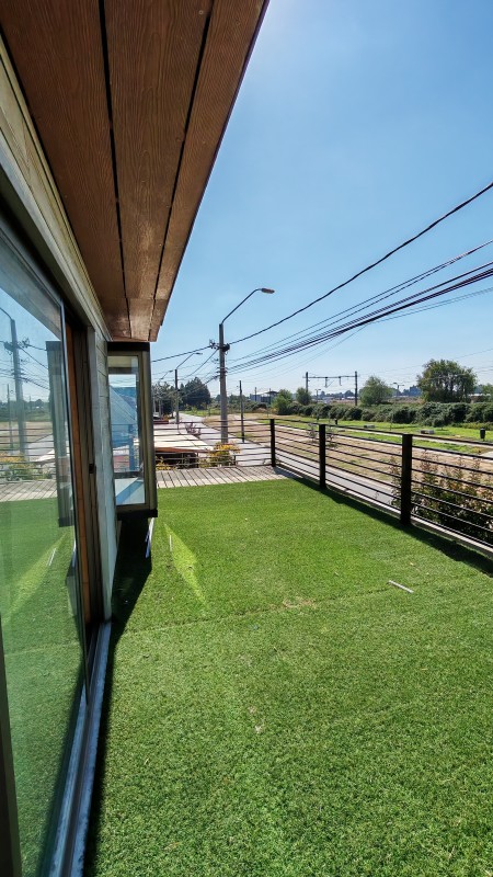 Moderna Casa Con Gran Presencia y Excelente Potencial