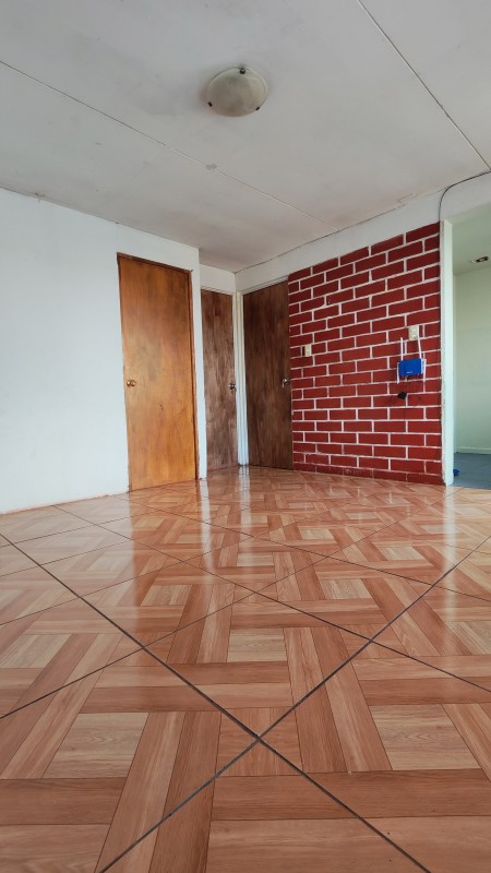 en Santa Ana de Queri, Amplio Patio-Excelente Potencial