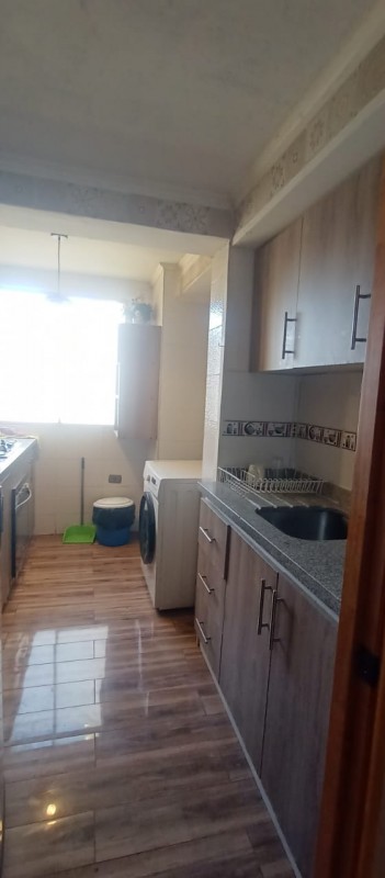 Arriendo Departamento Amoblado Cercano A Cugat de Baquedano