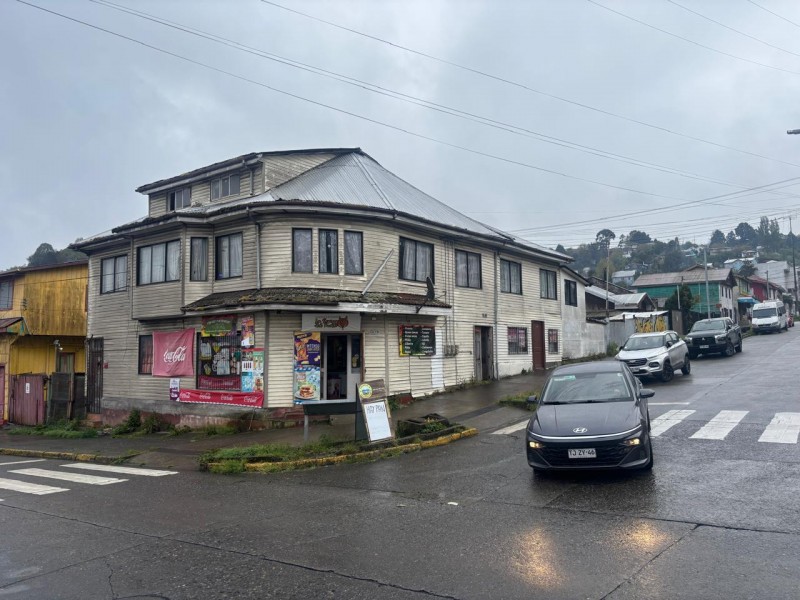 ? Se Vende Propiedad Esquina Linares Con Chorrilo P. Montt