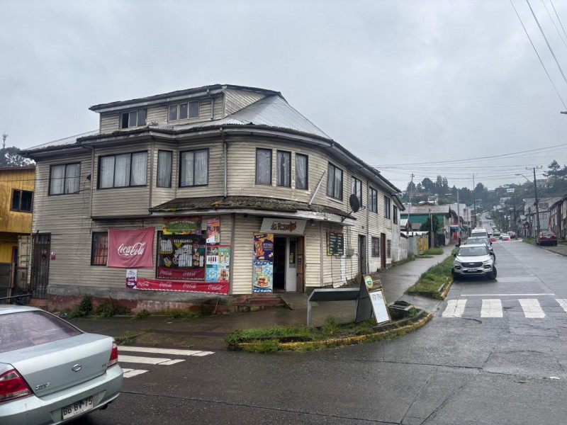 ? Se Vende Propiedad Esquina Linares Con Chorrilo P. Montt