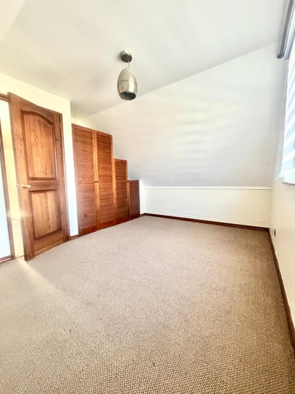 Se Arrienda Amplia y Acogedora Casa en Valle Volcanes 3D-3B