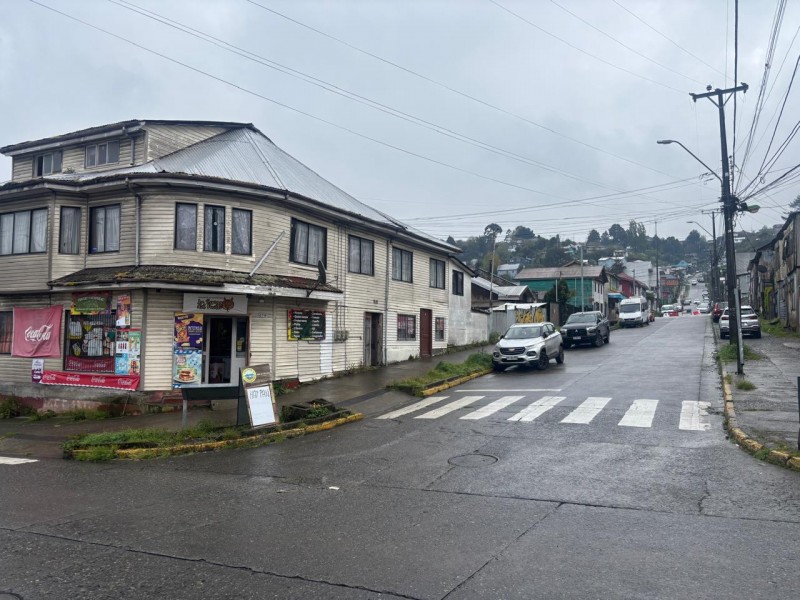 ? Se Vende Propiedad Esquina Linares Con Chorrilo P. Montt