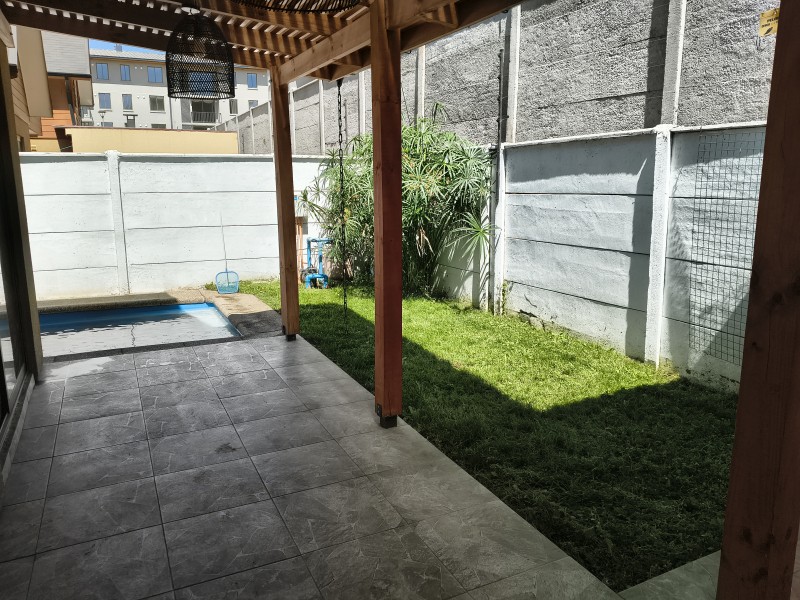 Arrendamos Linda Casa en Condominio Neyen, Talca