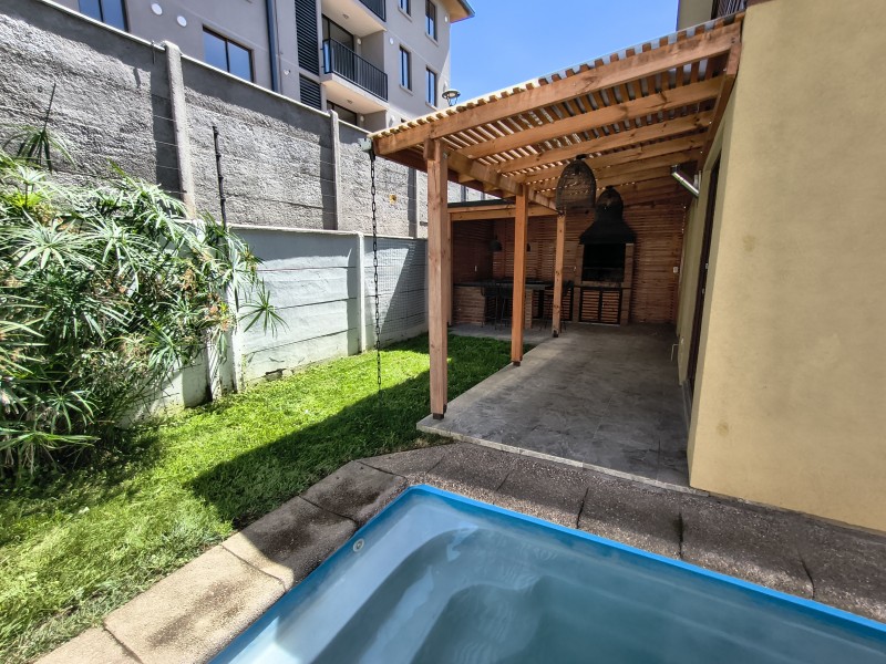 Arrendamos Linda Casa en Condominio Neyen, Talca