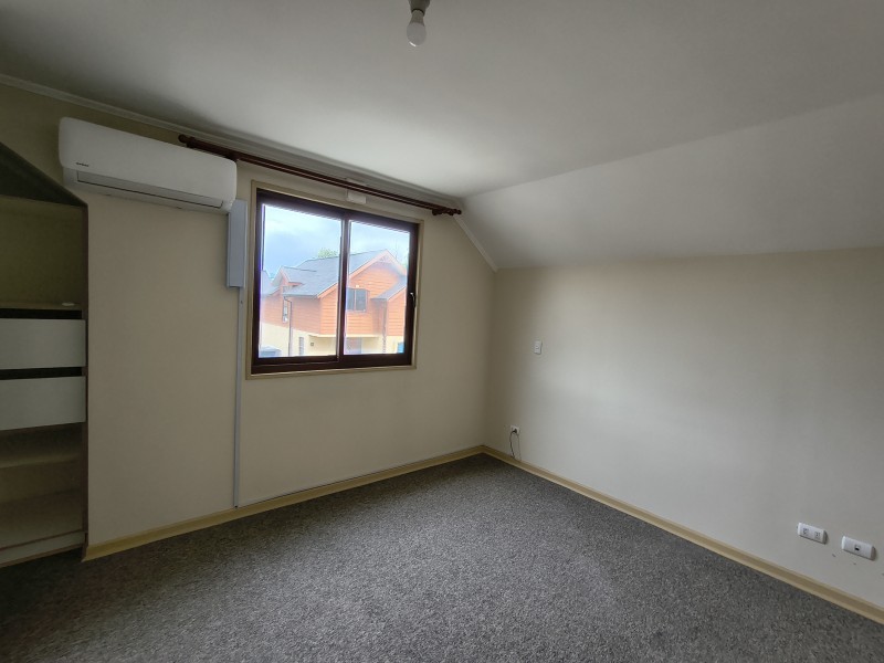 Arrendamos Linda Casa en Condominio Neyen, Talca