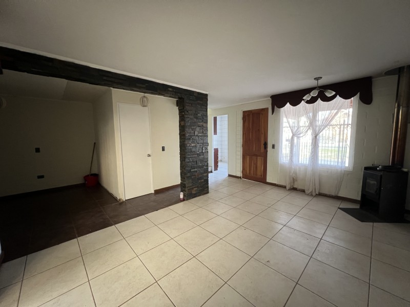 Se Arrienda Casa en Villa Don Manuel en Curicó