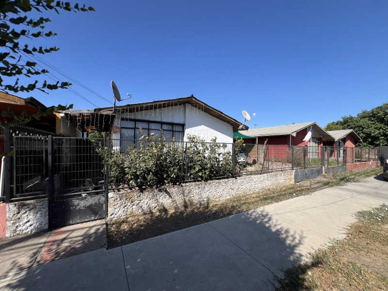 Excelente Casa en Teno Central