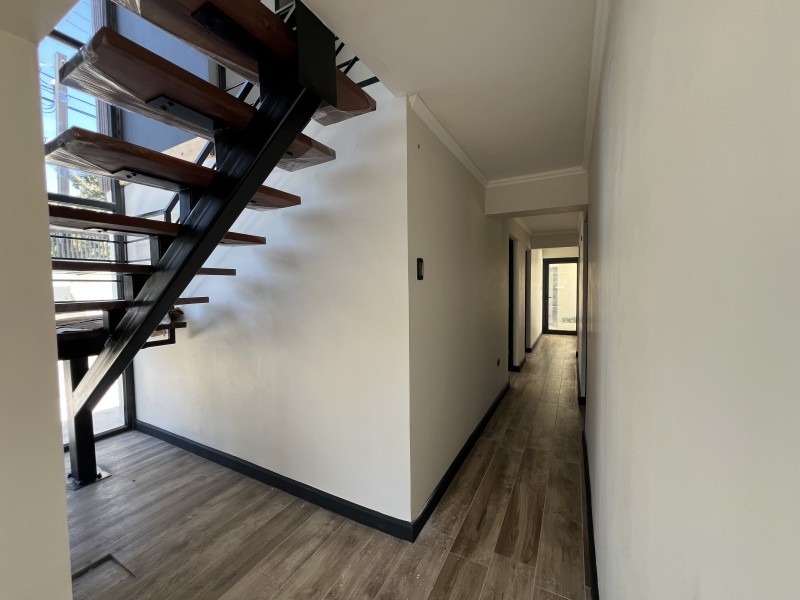 Se Arrienda Oficina Nueva en Avenida España Curicó