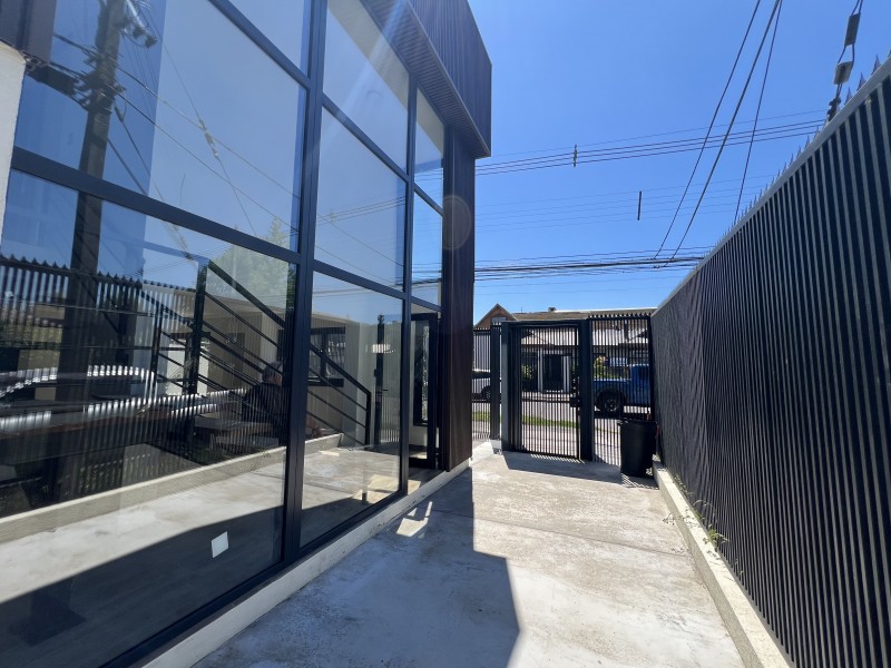 Se Arrienda Oficina Nueva en Avenida España Curicó