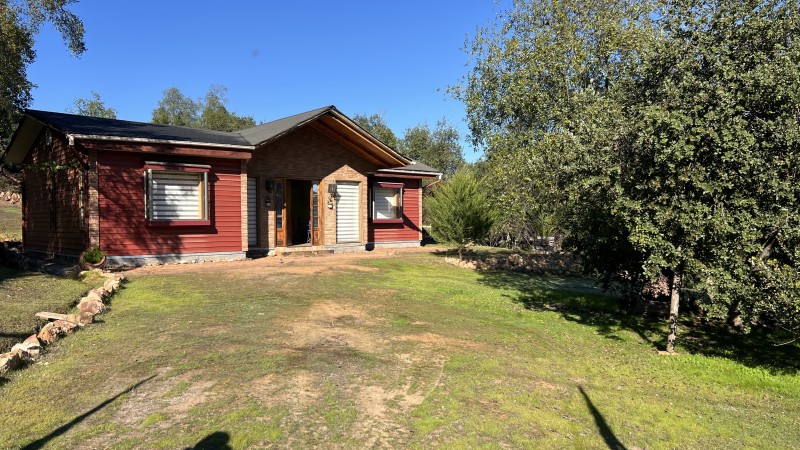 Hermosa Casa en Parcela Nativa en Viña Huemul, Teno.