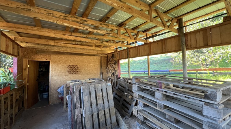 Hermosa Casa en Parcela Nativa en Viña Huemul, Teno.
