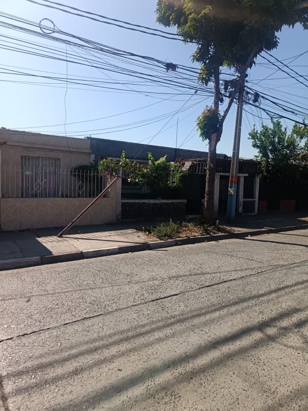 Casa 200 Mts. 4D+1B+Estac.+Patio+Amplia