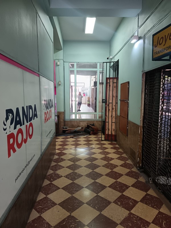 Amplio Local 2 Niveles/ Ideal Spa, Masajes, Peluqueria, Uñas