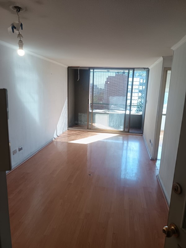 Arriendo Depto / Estacionamiento / Bodega / Terraza / Amplio