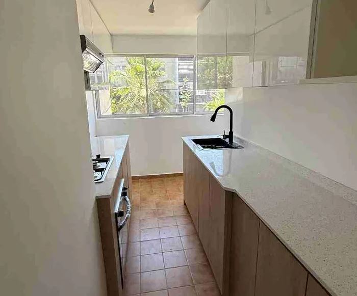 Amplio, Luminoso Depto - Estacionamiento - Bodega