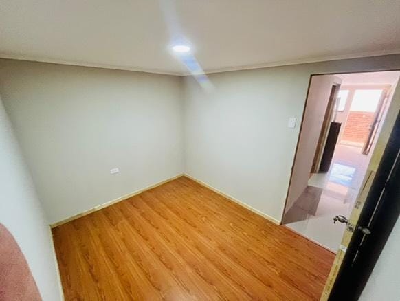 Venta Casa 240 Mts / 3 Locales + 2 Deptos. Interior / Amplio