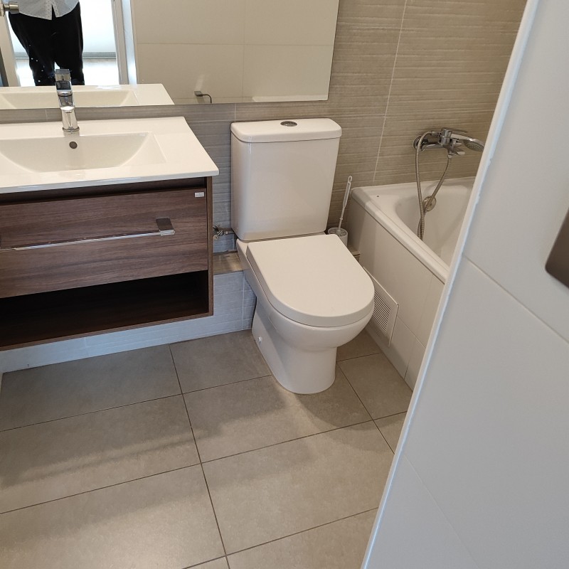 Vende Depto. Recoleta Cerca Metro Cementerios, Como Nuevo