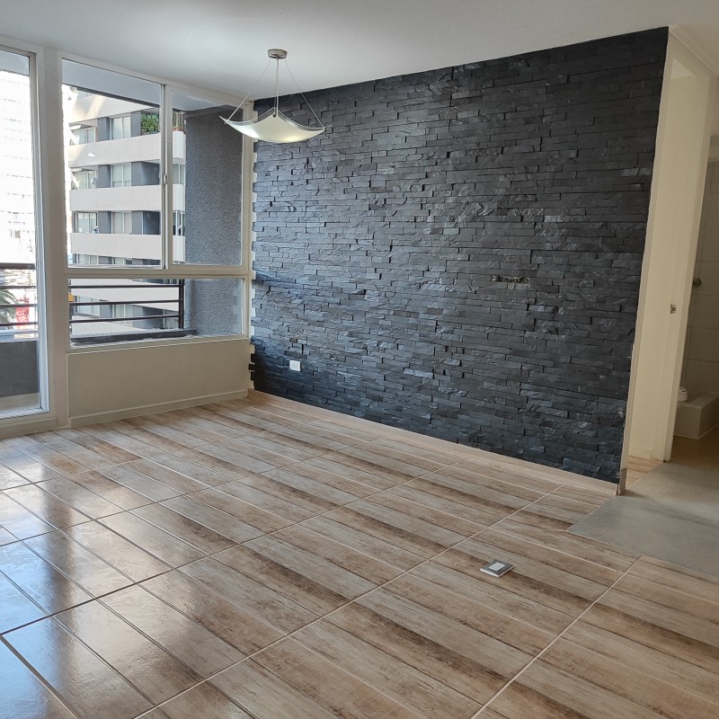 Arriendo 2D-2B, Metro Irarrazaval