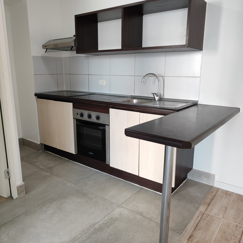Arriendo 2D-2B, Metro Irarrazaval