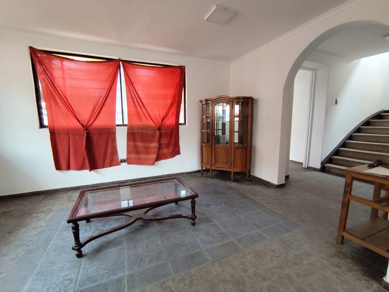 ¡gran Oportunidad en San Miguel! Casa Con Terreno Amplio