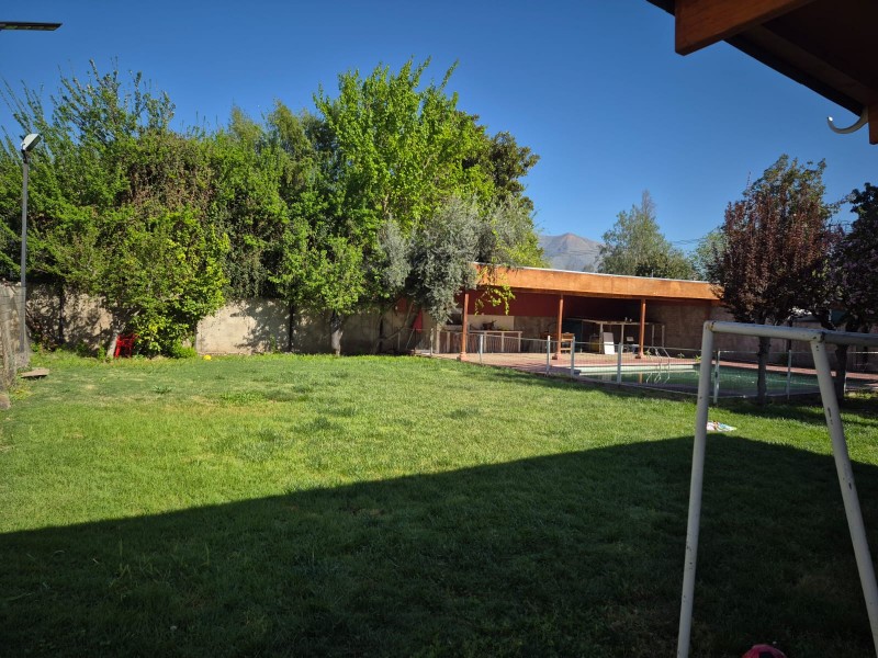 Vive y Emprende: Casa Con Local en Rinconada