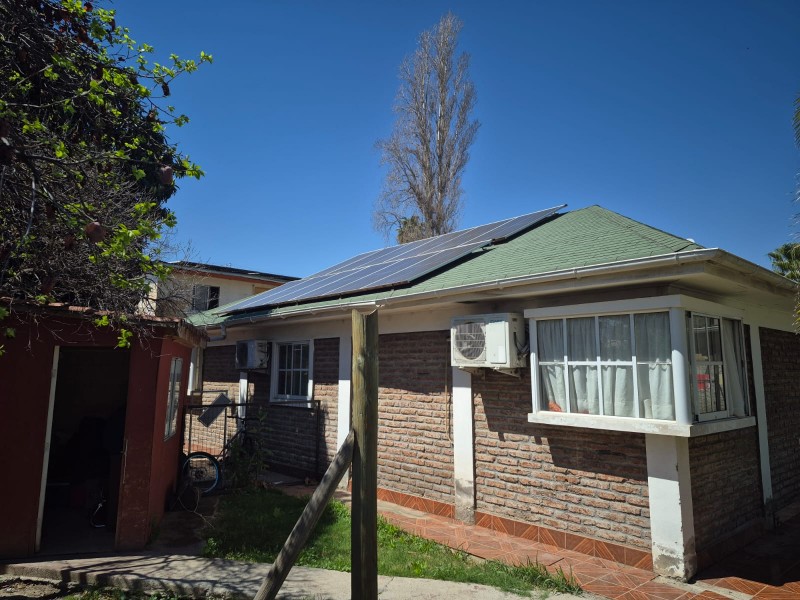 Vive y Emprende: Casa Con Local en Rinconada