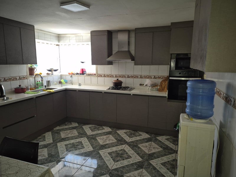 Vive y Emprende: Casa Con Local en Rinconada