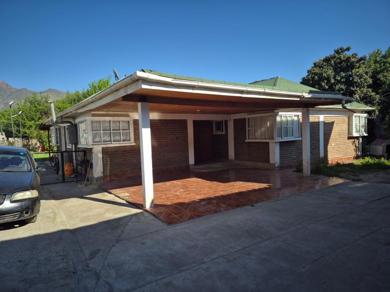 Vive y Emprende: Casa Con Local en Rinconada