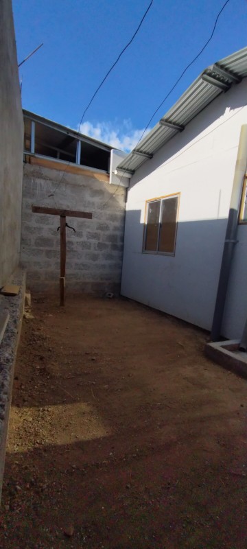 en Venta Sitio Con Casa en Villa San Luis, Ovalle