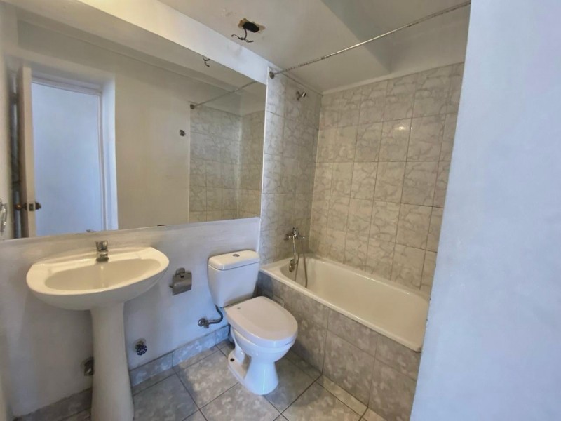 Vende Amplio Dpto 2D,2B, Av Lo Ovalle, San Miguel