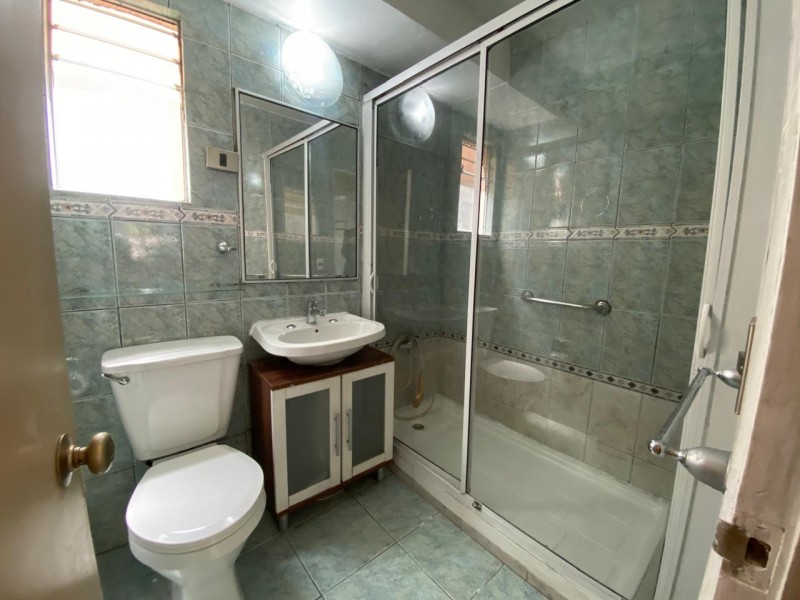 Vende Amplio Dpto 3D,2B (1Er Piso) + Estac, Av Centenario, S