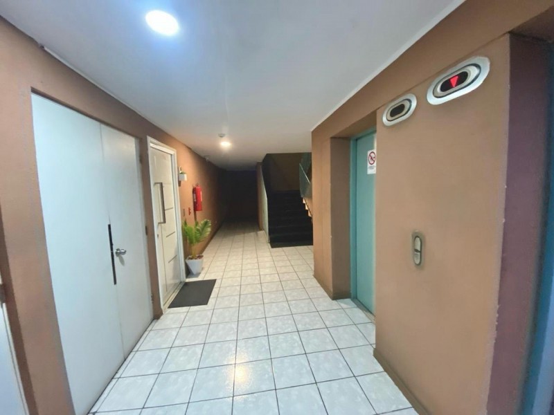Vende Amplio Dpto 2D,2B, Av Lo Ovalle, San Miguel