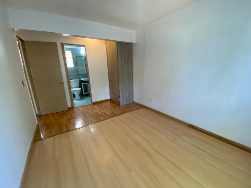 Vende Amplio Dpto 3D,2B (1Er Piso) + Estac, Av Centenario, S