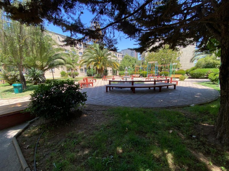 Vende Amplio Dpto 3D,2B+ Estac, Av Centenario, San Miguel