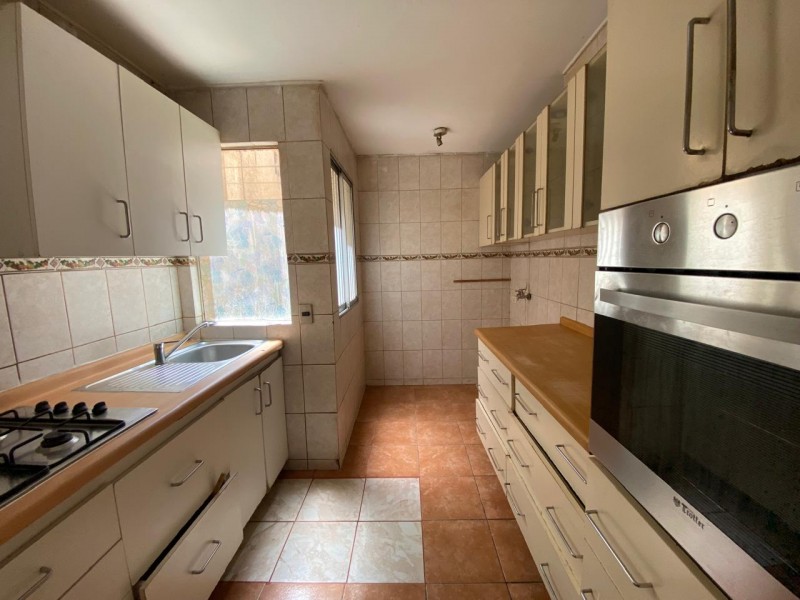Vende Amplio Dpto 3D,2B (1Er Piso) + Estac, Av Centenario, S