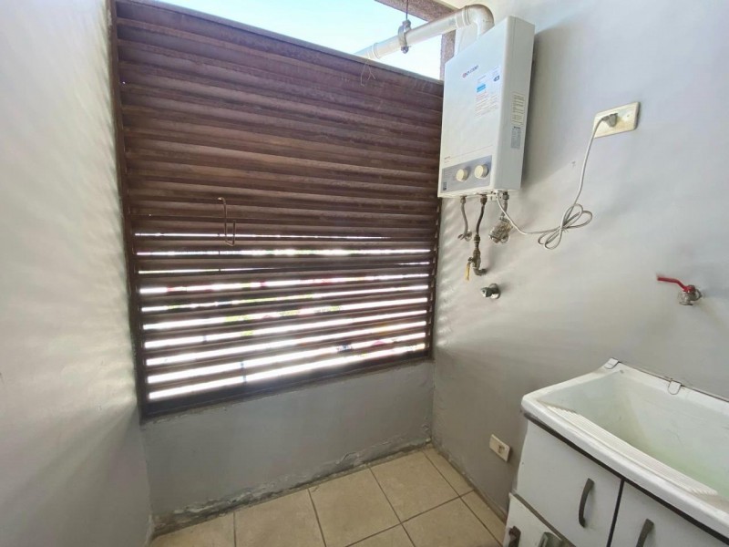 Vende Amplio Dpto 2D,2B, Av Lo Ovalle, San Miguel