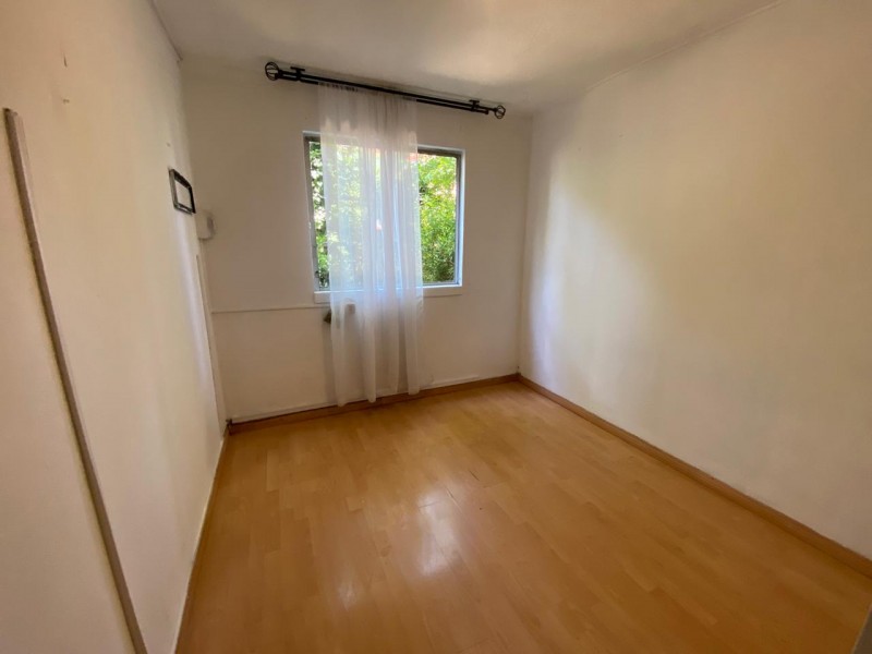 Vende Amplio Dpto 3D,2B+ Estac, Av Centenario, San Miguel