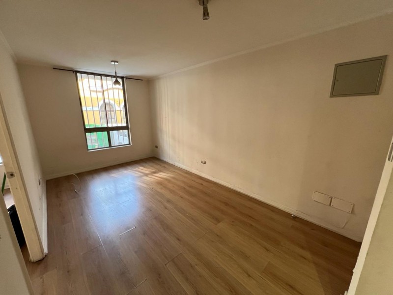 Se Arrienda Lindo y Recien Remodelado Depto 1D 1B 30Mts2 Stg