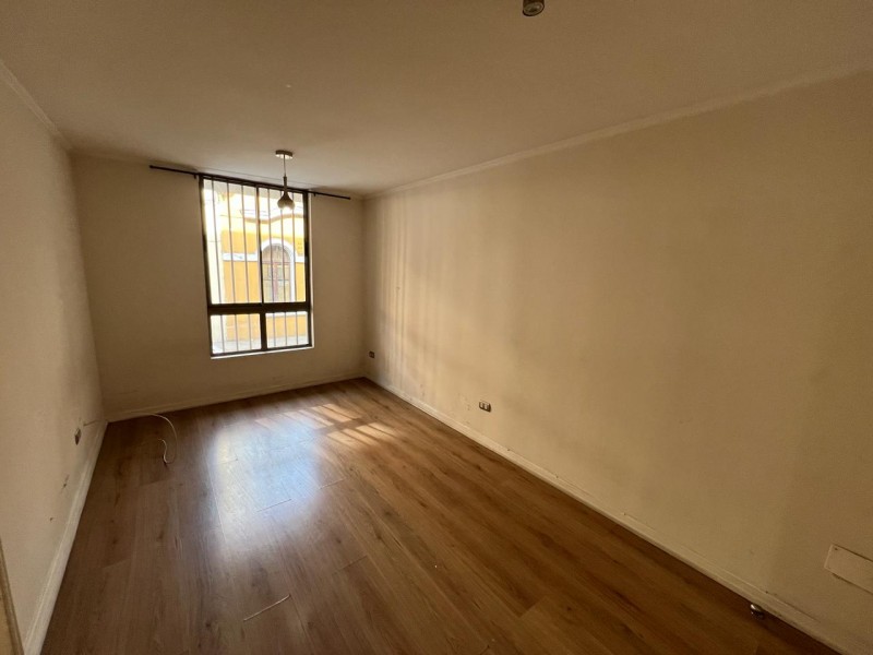 Se Arrienda Lindo y Recien Remodelado Depto 1D 1B 30Mts2 Stg