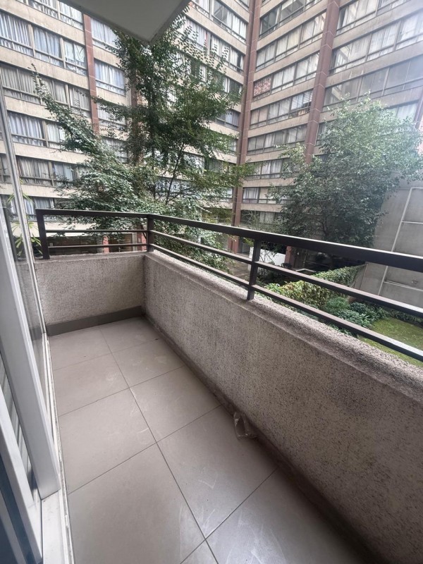 Se Arrienda Departamento 1D 1B 35Mts2 San Martin 898 Stgo