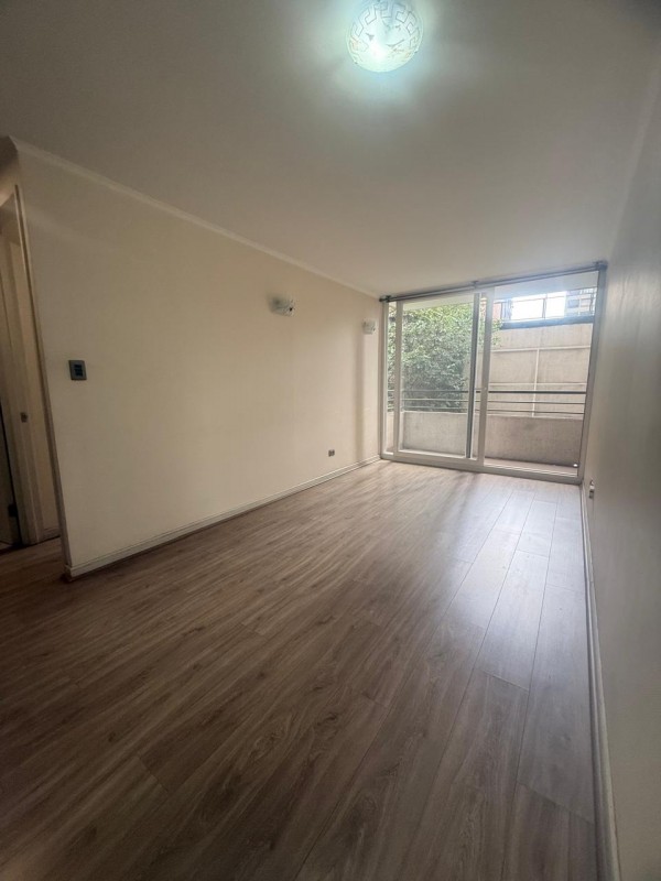 Se Arrienda Departamento 1D 1B 35Mts2 San Martin 898 Stgo